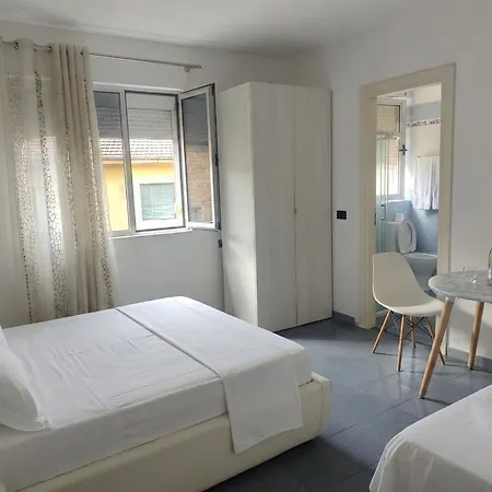 Orange Center Guest house Tirana