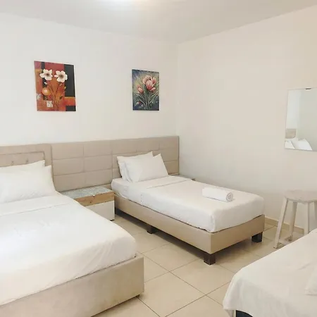 Guest house Orange Center