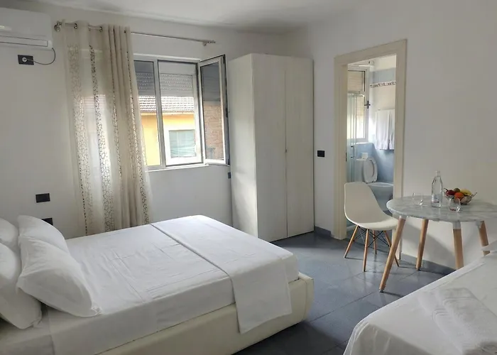 Orange Center Guest house Tirana