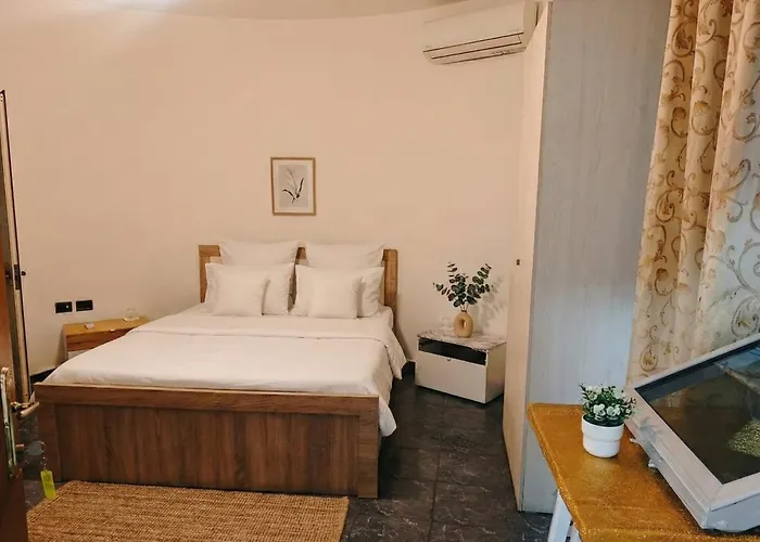 Orange Center Πανσιόν 3*