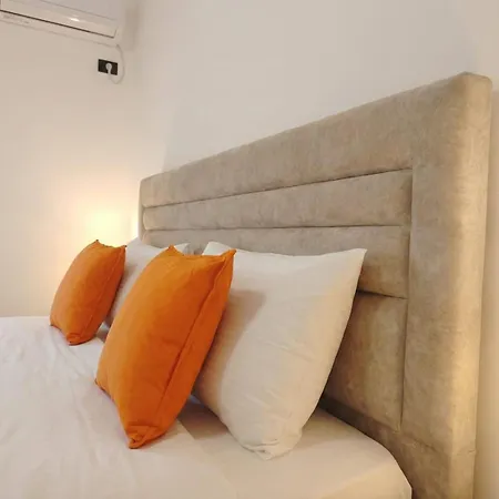 Orange Center 3* تيرانا